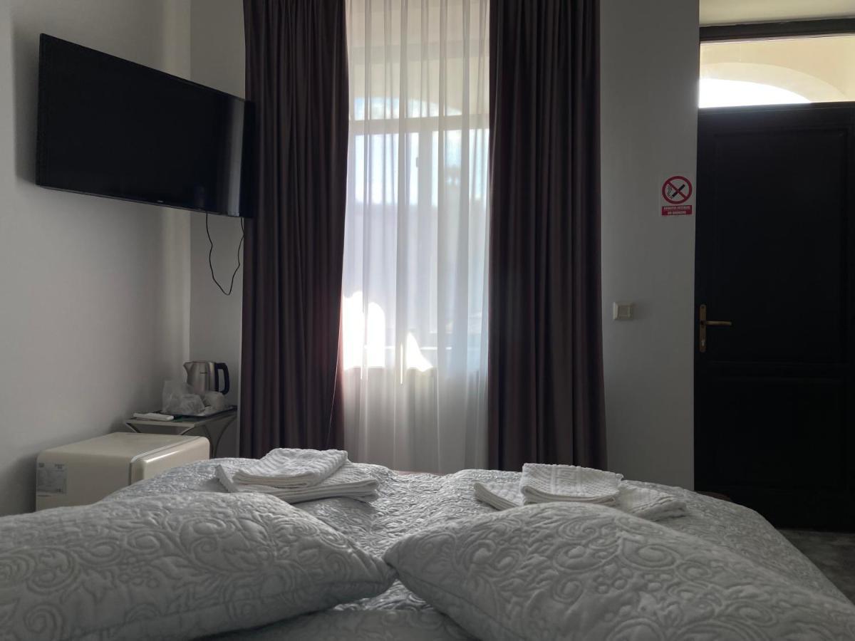 Maisonette Apartments Cîmpulung Kültér fotó