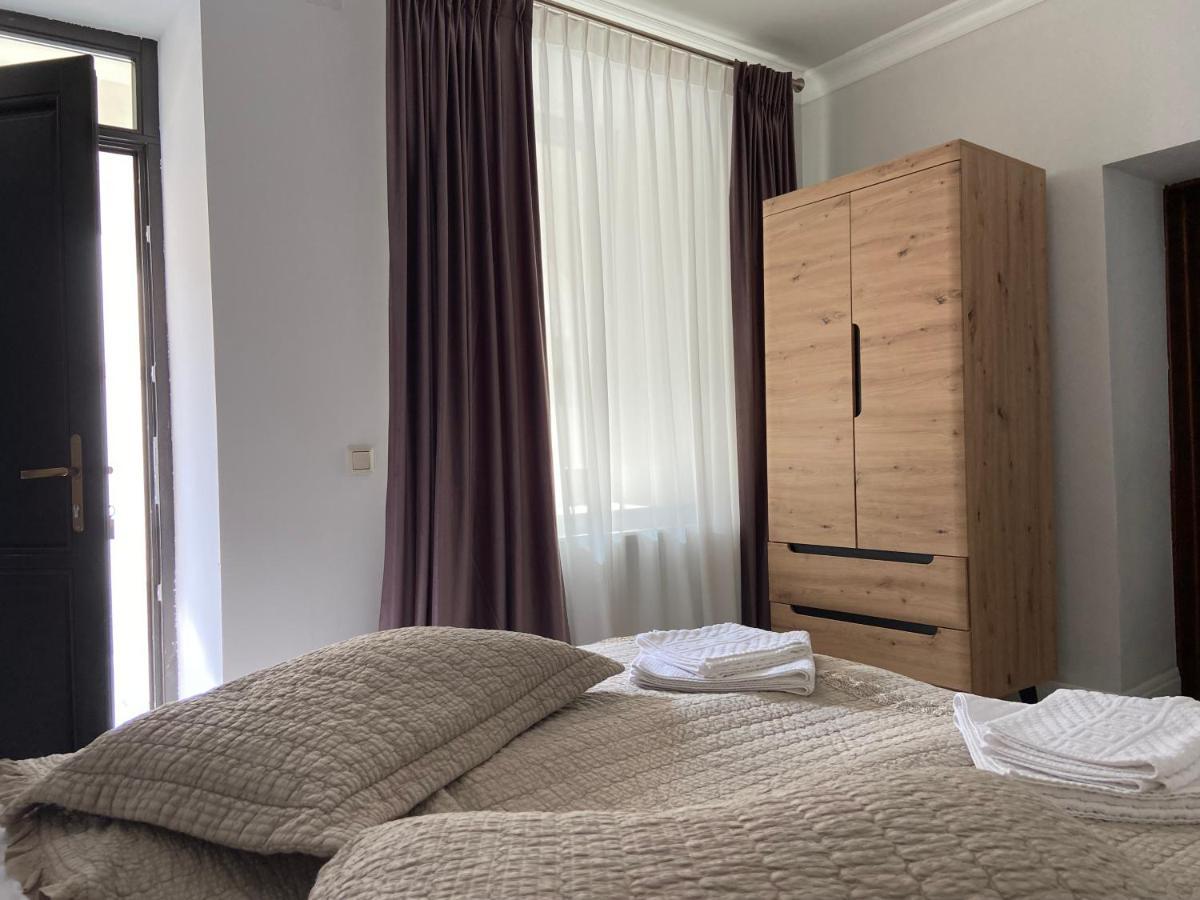 Maisonette Apartments Cîmpulung Kültér fotó