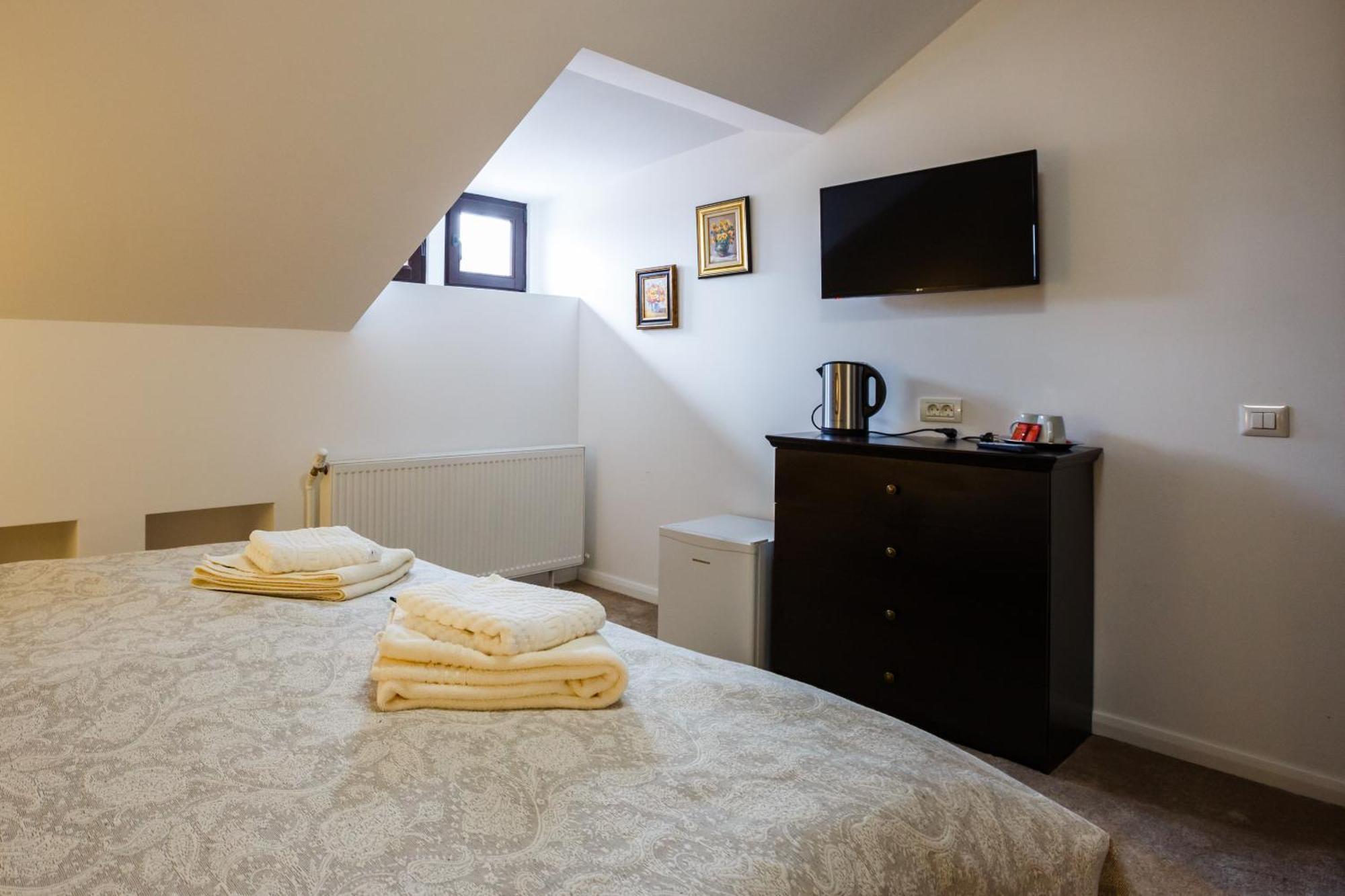 Maisonette Apartments Cîmpulung Kültér fotó