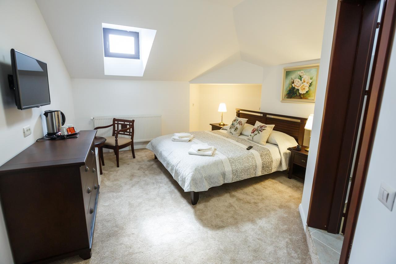 Maisonette Apartments Cîmpulung Kültér fotó
